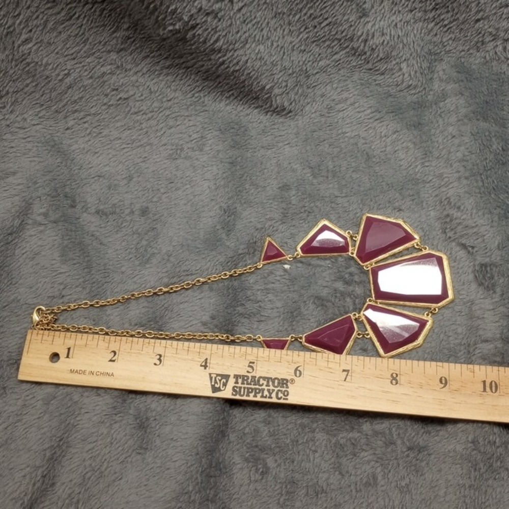 Gold Tone Geometric Statement Necklace Fuchsia Gemstones 16 Inch - Picture 4 of 10